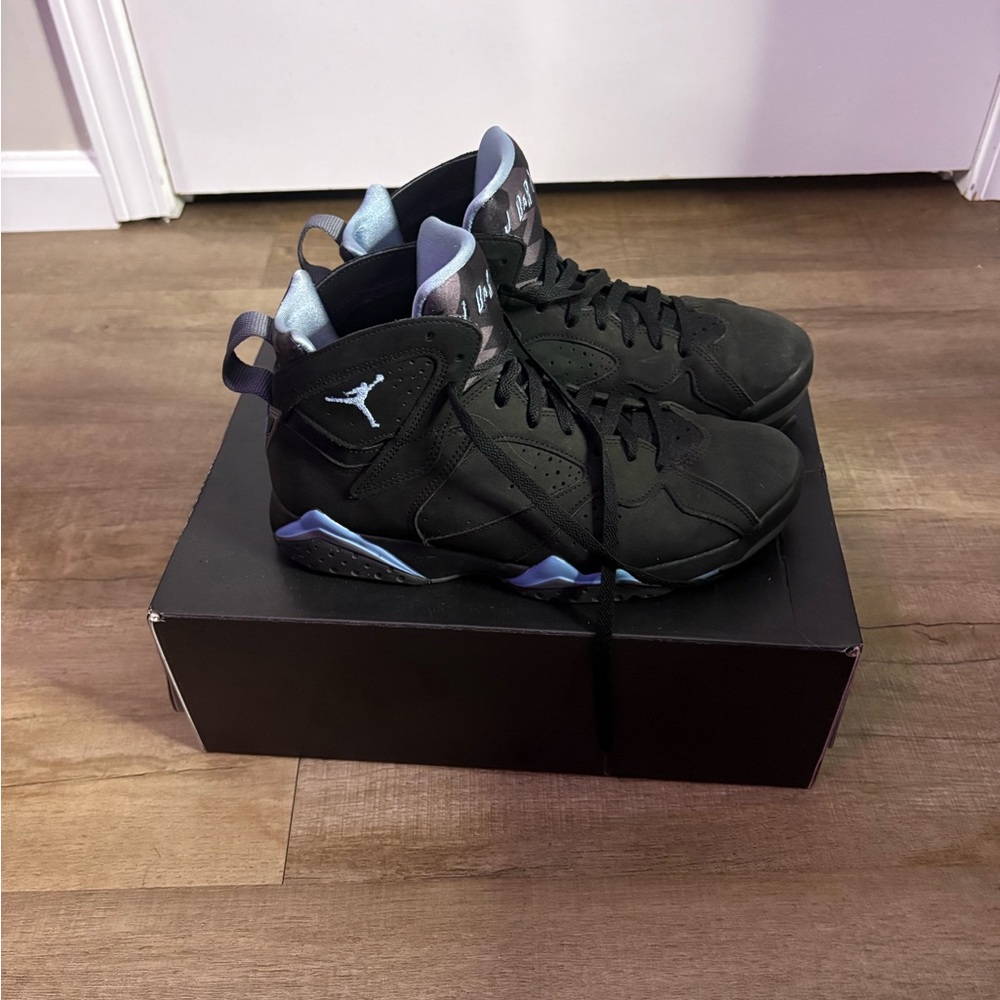 Air Jordan 7s Sneakers